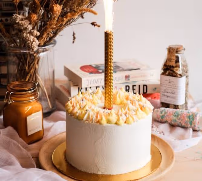Freshly baked handcrafted Sparkle Candle – Cake design by TF Cakes